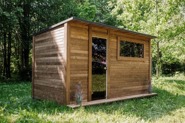 Outdoor Sauna, 4m x 2.4m, Schoten